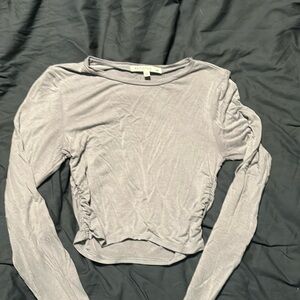 Super cute grey long sleeved crop top